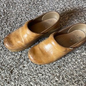 Danskos size 38